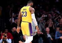 Lakers hãy trao đổi LeBron James, ý kiến nghiêm túc từ một chuyên gia?