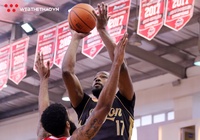 Saigon Heat hủy diệt đối thủ với màn block cả thế giới của Hamilton