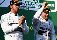 Thể thao 24h: Lewis Hamilton quay về trụ sở của đội đua Mercedes để tìm ra lí do xe hư