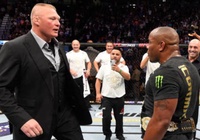 Daniel Cormier dọa 'đập' Brock Lesnar ở... Wrestle Mania