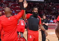 James Harden chẳng cần quá nóng máy nhưng đối thủ cũng tự đầu hàng