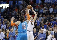 Giết Thunder ngay trên sân khách, Denver Nuggets tham vọng soán ngôi Curry và đồng bọn