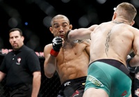 Vừa giải nghệ, Conor McGregor bất ngờ đòi tái đấu Jose Aldo