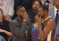 Mạng xã hội bùng nổ với khoảnh khắc LeBron James thì thầm bí ẩn cùng Kevin Durant