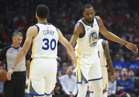 Kevin Durant làm câm lặng Patrick Beverley trong ngày thi đấu tệ hại của Los Angeles Clippers