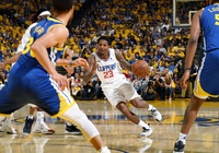 Làm thế nào trai lùn 1m85 Lou Williams có thể gánh đội chẳng thua gì Curry hay Durant?