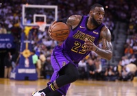 Huyền thoại Dennis Rodman chê LeBron James thi đấu quá đơn giản, không có động tác đặc biệt