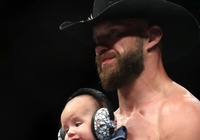 Đánh bại Iaquinta, Donald Cerrone tiến gần ngôi vô địch Lightweight UFC