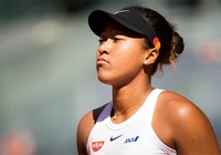 Nike tặng "nữ hoàng" Naomi Osaka chiếc áo chưa từng thấy trong lịch sử tennis