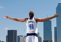 Thành phố Dallas và hành động tri ân Dirk Nowitzki khiến người Đức hãnh diện