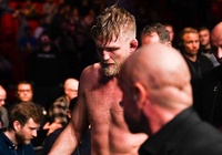 Cộng đồng mạng nói gì về quyết định giã từ sàn đấu của Alexander Gustafsson?