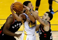 Mặc dù thua Raptors, Stephen Curry vẫn kịp lập kỷ lục NBA ở Game 3