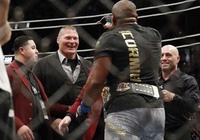 Daniel Cormier: Không đấu với tôi, Lesnar khôn đấy!