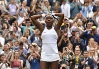 Wimbledon 2019: Bé con 15 tuổi Cori Gauff loại cựu vô địch Venus Williams