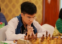 Thắng 6 ván liên tiếp, “thần đồng” Nguyễn Anh Khôi vô địch cờ nhanh trẻ châu Á