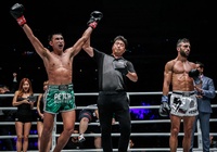 Petchmorrakot vs. Petrosyan 2: Khi một trận quyết đấu là chưa đủ
