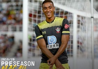 Kết quả Guangzhou R&F vs Southampton (0-4): Đòn kết liễu phút bù giờ