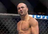 Eddie Alvarez vẫn bị ám ảnh về thất bại trước Conor: “Tôi giỏi hơn thế”