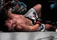 Những lỗi và tiểu xảo bị cấm trong MMA: Lỗi đánh hạ bộ (Phần 3)