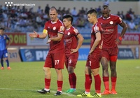 Kết quả V.League 2019 vòng 20: TP HCM thua sốc, Khánh Hòa tiếp tục chiến thắng