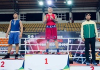 Nhà vô địch Boxing Trương Đình Hoàng tiếp tục trị vì hạng cân 81kg