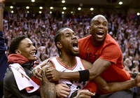 Kawhi Leonard thật ra vẫn muốn ở lại Toronto Raptors