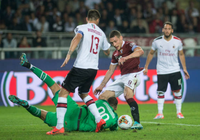 Cựu sao Liverpool nhận thẻ đỏ, AC Milan nhận thất bại thứ hai liên tiếp
