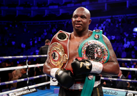 Dillian Whyte cho rằng Joshua cần dùng nhiều đòn jab để đấu với Ruiz