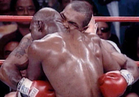 Holyfield và vết cắn của Mike Tyson: Tôi muốn cắn lại