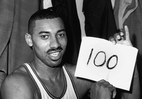 Kỷ niêm 20 năm ngày mất huyền thoại 100 điểm, Wilt Chamberlain