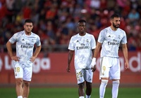 Real Madrid mất ngôi đầu sau trận thua sốc