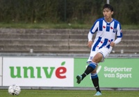 Văn Hậu sáng cửa ra sân trong đội hình SC Heerenveen ở vòng 1 Cúp QG Hà Lan