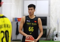 Điều kỳ lạ đằng sau chiều cao 2m03 của Nguyễn Huỳnh Phú Vinh