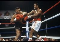 Knockout Larry Holmes, Mike Tyson trả thù cho Muhammad Ali