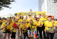 Hoa hậu H’Hen Niê tham gia đường chạy Khởi Đầu Tỏa Sáng - Sun Life Resolution Run 2020