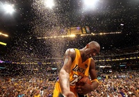 Kobe Bryant: Bức tường vĩnh cửu tại LA Lakers
