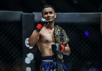 Sam-A Gaiyanghadao thượng đài khi còn chưa tập võ