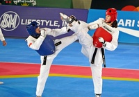 Nữ VĐV Taekwondo Campuchia gây sốt với vẻ đẹp như hoa hậu