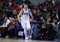 Luka Doncic đưa Dallas Mavericks vượt qua Detroit Pistons với triple-double thứ 8 của bản thân