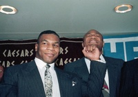 Huyền thoại nặng đòn bậc nhất lịch sử Boxing thừa nhận "sợ" Mike Tyson