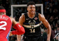 Vừa lấy Joel Embiid về chung đội All-Star, Giannis Antetokounmpo đã thị uy ngay lập tức