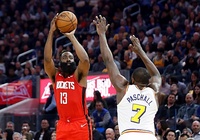 Không chút cơ hội, Warriors thảm bại ngay trên sân nhà trước Rockets