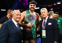 Ông bầu Bob Arum hé lộ trận đấu thứ ba giữa Wilder và Fury