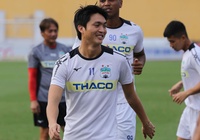 HLV vô địch Champions League tin Tuấn Anh đủ sức đá ở châu Âu