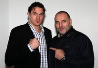 Cha Tyson Fury chấp nhận lời thách đấu từ vđv thể hình