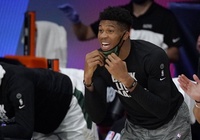 Cảm động với quyết tâm thi đấu mãnh liệt của Giannis Antetokounmpo