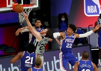 Thua 76ers nghiệt ngã, Spurs tụt lại trong cuộc đua Playoffs