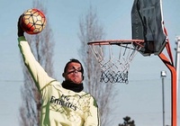 "Cristiano Ronaldo sẽ trở thành cầu thủ giỏi tại NBA"