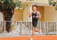 Chàng trai Quảng Trị chạy 62km, xoay chóng mặt 156 vòng sân
