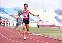 Chàng trai Hà Tĩnh đả bại cặp tuyển thủ vô địch SEA Games, kỷ lục gia chạy 3000m chướng ngại vật